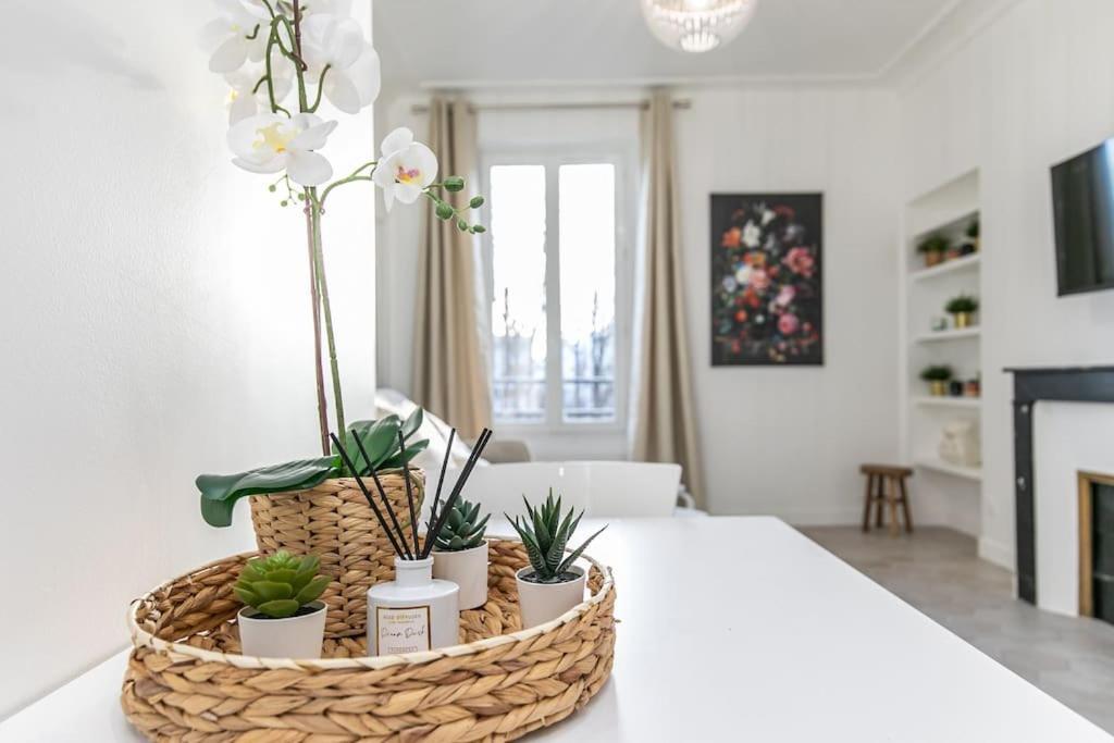 Mba Splendide Appart - Le Raincy - Banlieue Paris วิลล์มงบ์ ภายนอก รูปภาพ