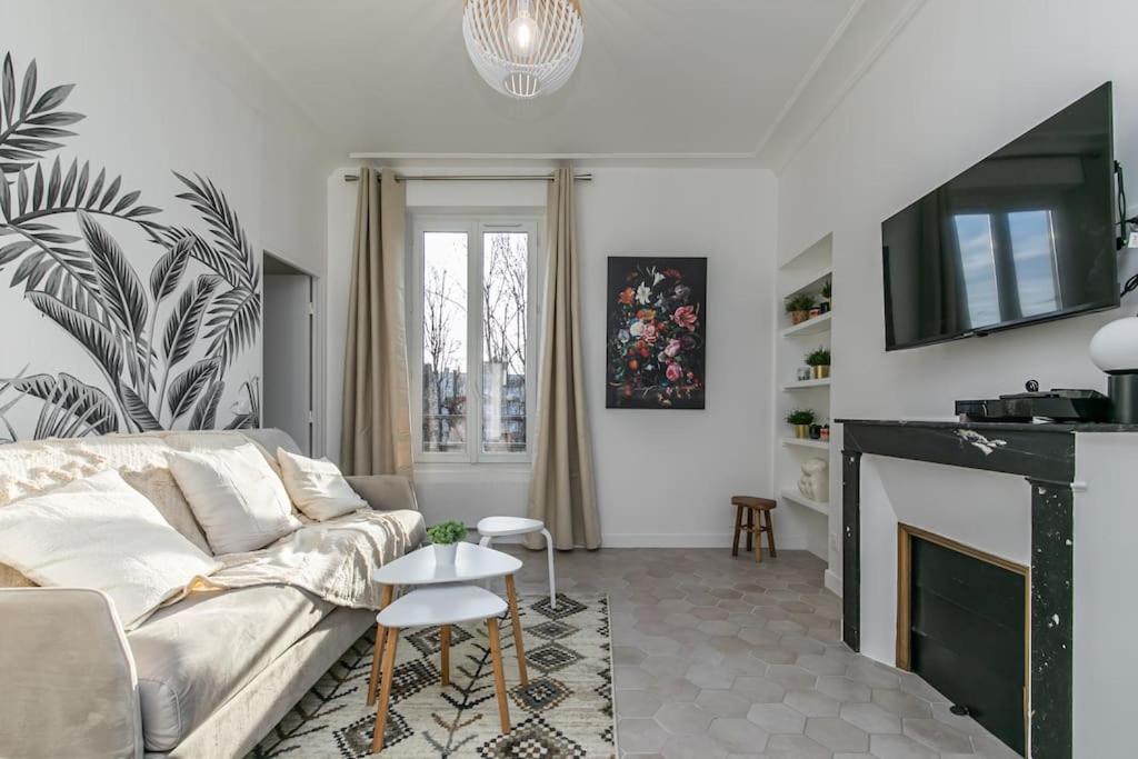 Mba Splendide Appart - Le Raincy - Banlieue Paris วิลล์มงบ์ ภายนอก รูปภาพ
