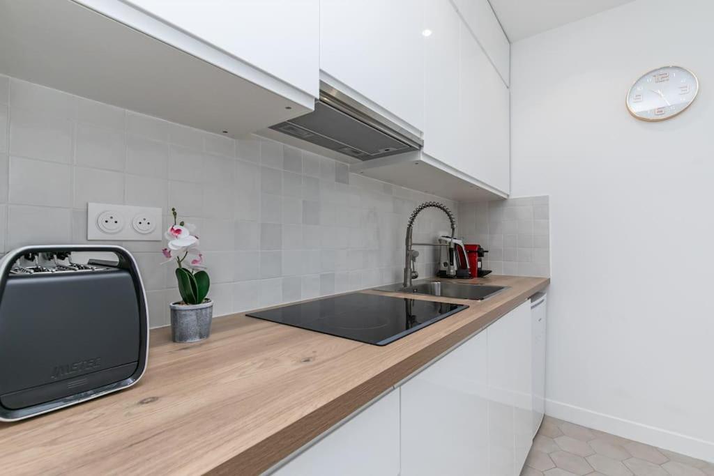 Mba Splendide Appart - Le Raincy - Banlieue Paris วิลล์มงบ์ ภายนอก รูปภาพ